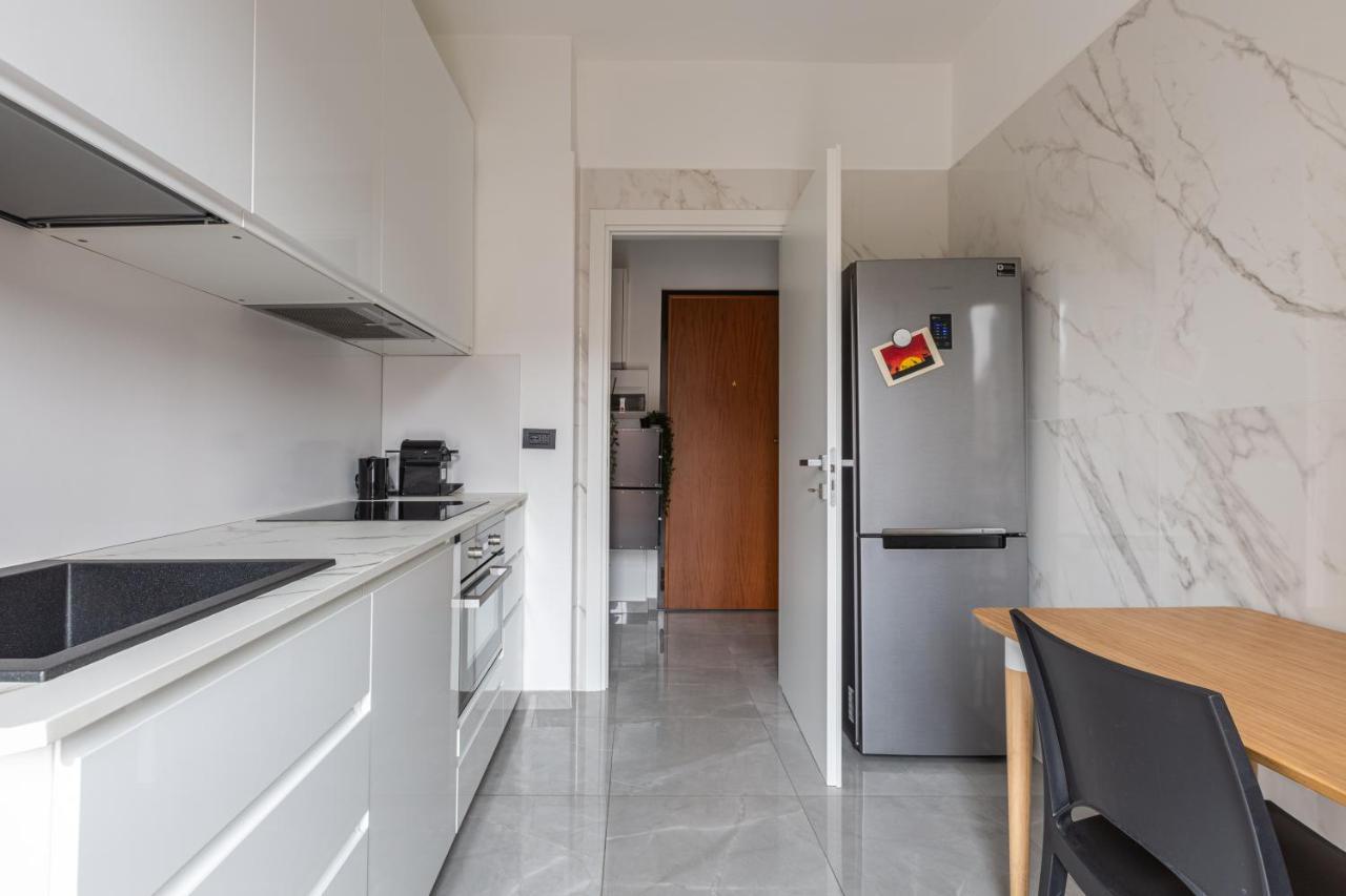 Bnbutler - Largo Promessi Sposi - Moderno E Confortevole ミラノ エクステリア 写真